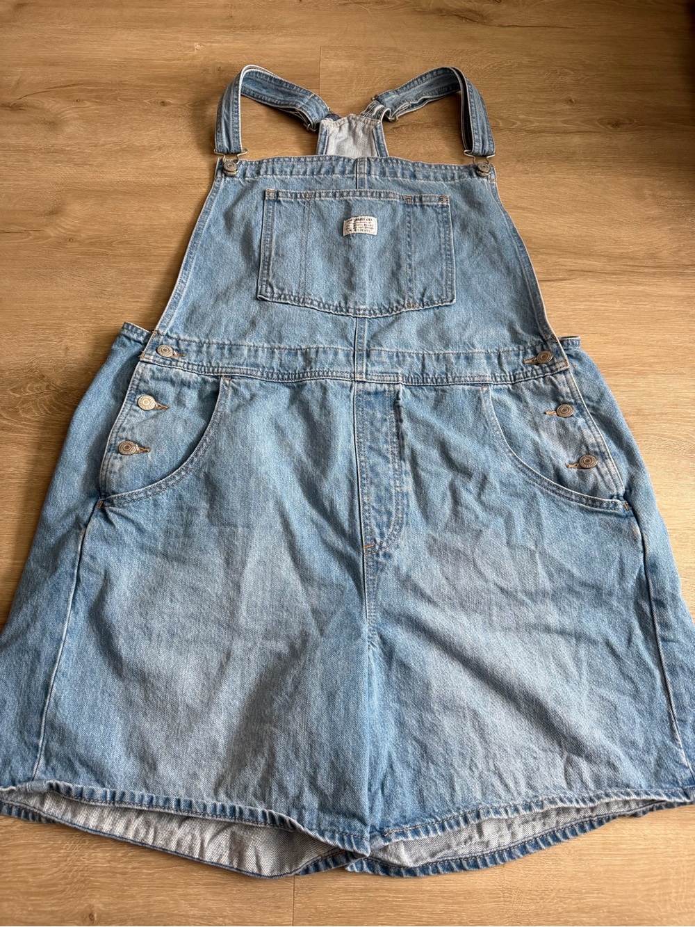Levi’s Premium Vintage Shortall Denim Overalls Light Wash Shorts Size XL - Picture 2 of 9